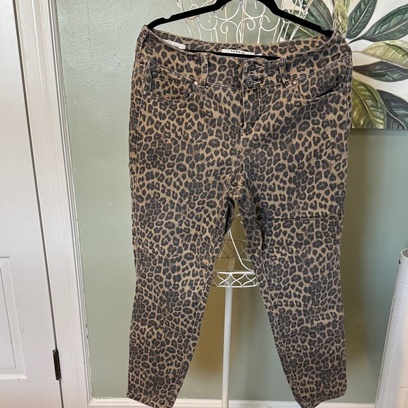 torrid Denim - Torrid Leopard Print Skinny Jeans in Brown and Black